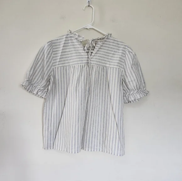 Madewell Ruffle-Neck Back Keyhole Oversized Top in Stripes size Small - Picture 4 of 8